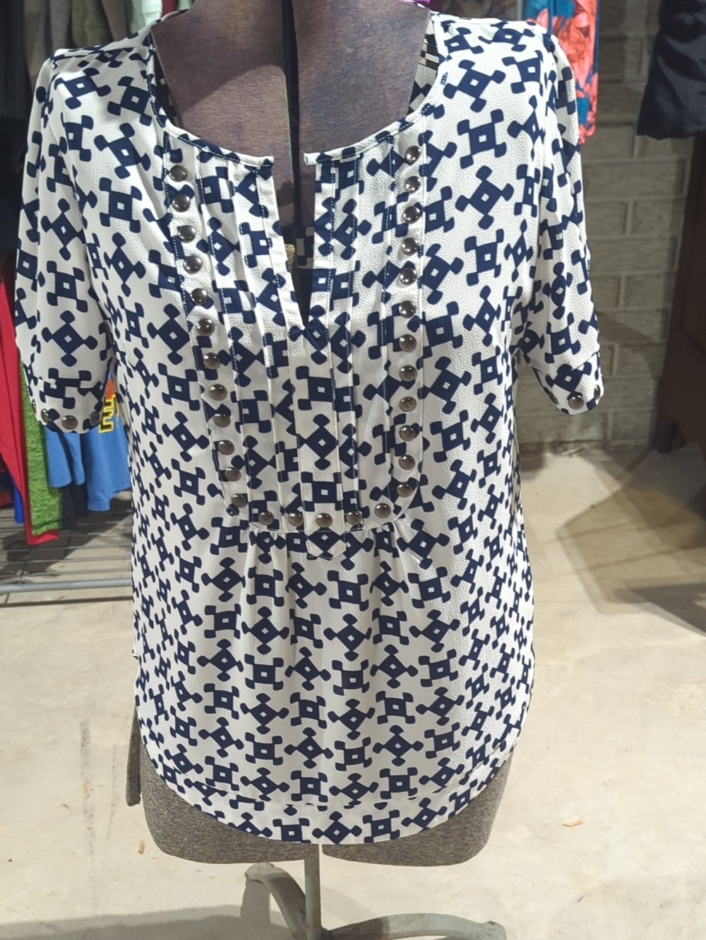 41 Hawthorn Navy and White Geometric Short Sleeve Blouse